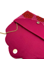 Load image into Gallery viewer, FUCHSIA & RED ROSE BEADED BAG