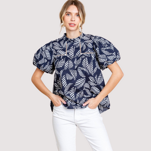 Open image in slideshow, AVA PUFFED SLEEVES TOP
