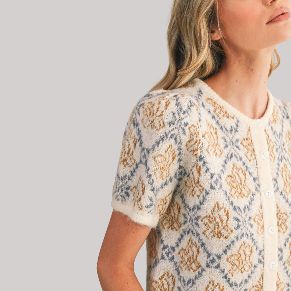 IVORY BLOOM FLORAL KNIT TOP CARDIGAN