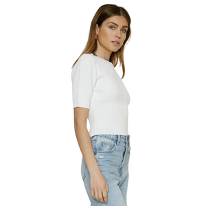 BASIC WHITE KNIT TOP