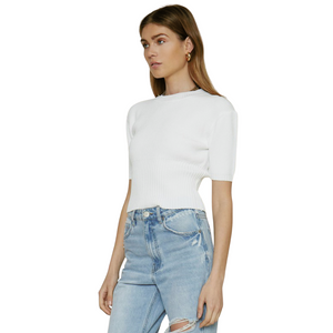 Open image in slideshow, BASIC WHITE KNIT TOP
